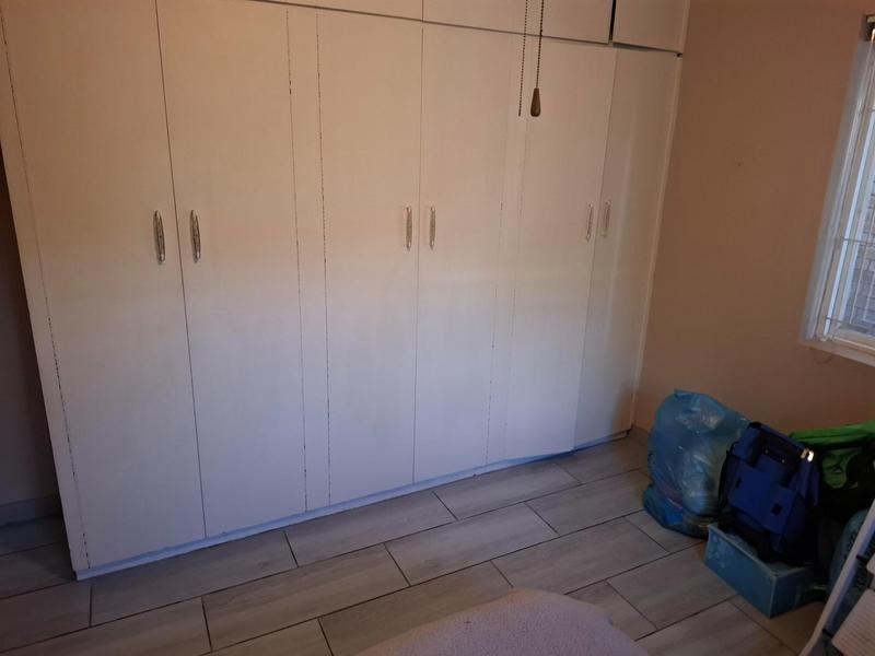 To Let 3 Bedroom Property for Rent in Churchill Estate Western Cape
